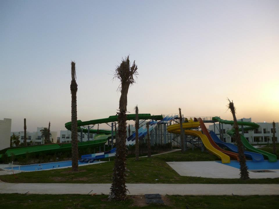 Le Royal Holiday Resort Aqua Park Шарм ел-Шейх Екстериор снимка