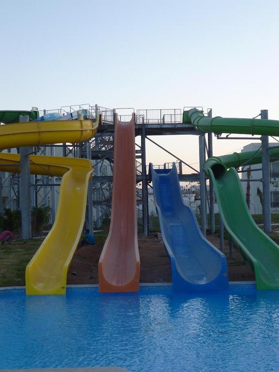 Le Royal Holiday Resort Aqua Park Шарм ел-Шейх Екстериор снимка